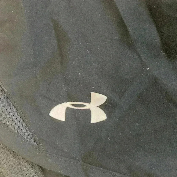 Under armour black athletic shorts in size small - Picture 2 of 4